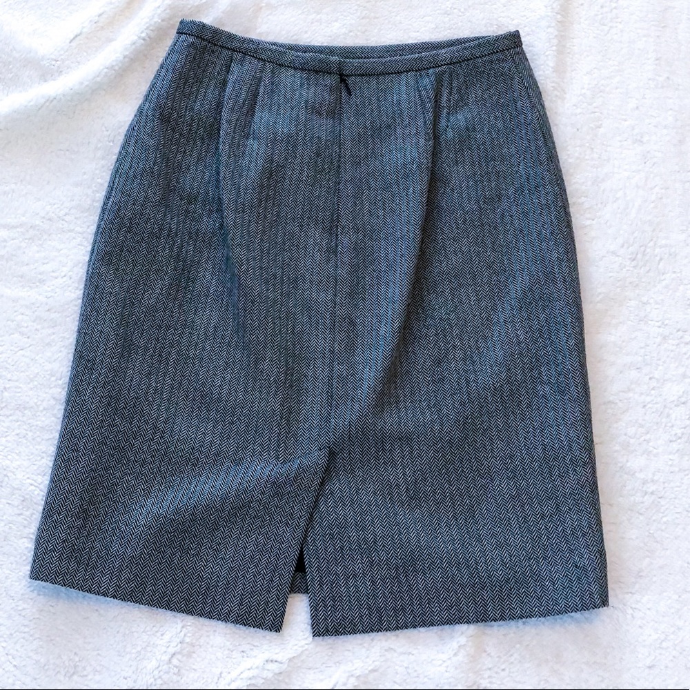 Ann Taylor Gray Wool Pencil Skirt Herringbone - Picture 3 of 5